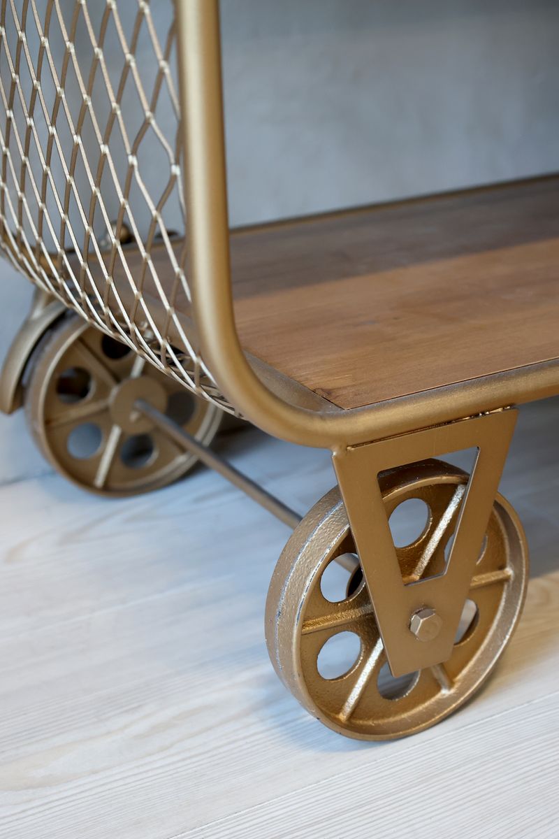 Hylle / vogn på hjul med trehyller fra Chic Antique