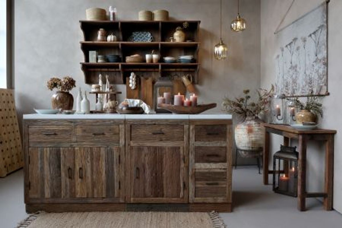 Grimaud hylle med kroker fra Chique Antique