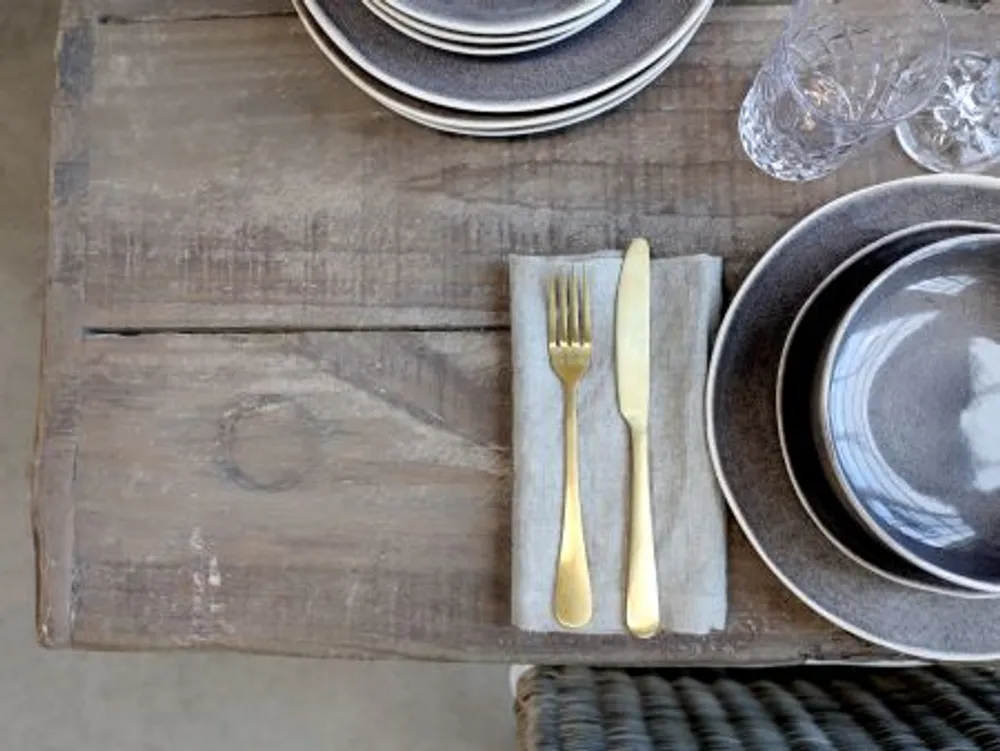 Gammelt fransk Bord fra Chique Antique