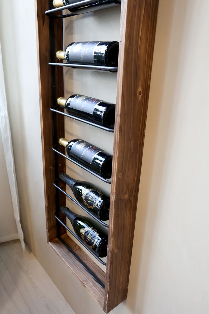 Vinreol for 8 flasker fra Chic Antique