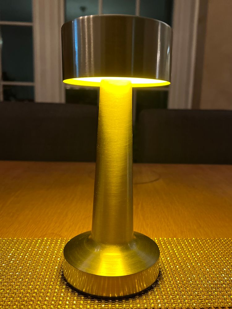 Oppladbar touch lampe i bøstet rustfritt stål - Flat 