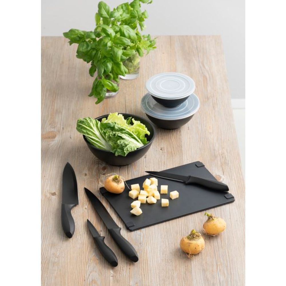 Knivsett med 5 kniver i sort design