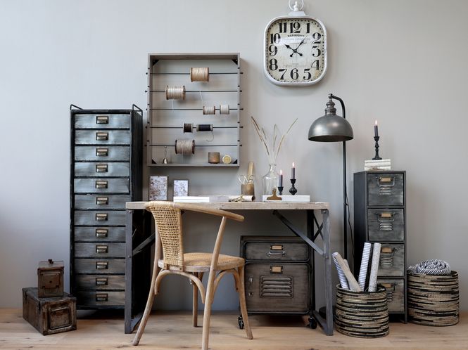 Hovedbilde Fransk spisestuestol med flettet sete og rygg fra Chic Antique