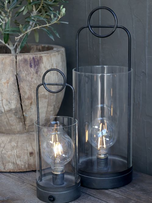 Hovedbilde Liten lanterne med pære og timer fra Chic Antique