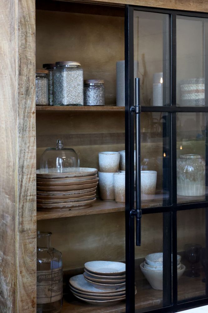 Paris Vitrineskap med 2 skydedører fra Chic Antique
